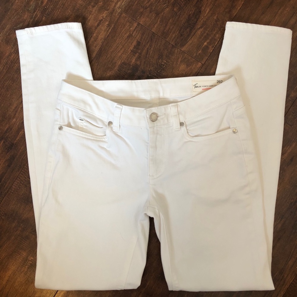 Two by Vince Camuto Skinny Jeans